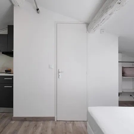 Centre Cannes, Rue D'antibes *